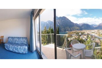Италия Privát Riva del Garda, Екстериор